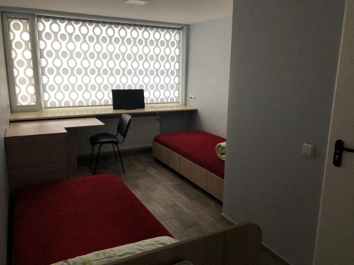 كاوناس Hostel Laurita المظهر الخارجي الصورة