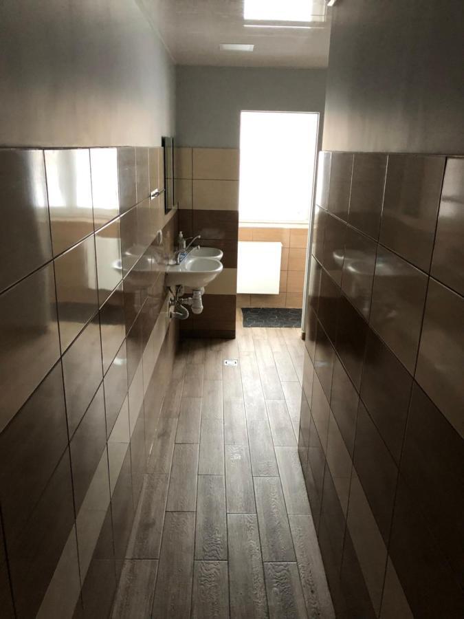 كاوناس Hostel Laurita المظهر الخارجي الصورة